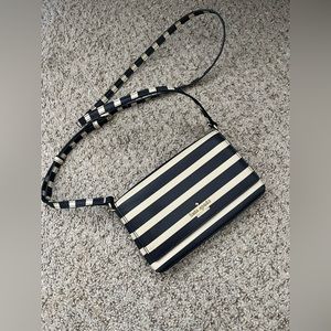 Kate spade cross body purse